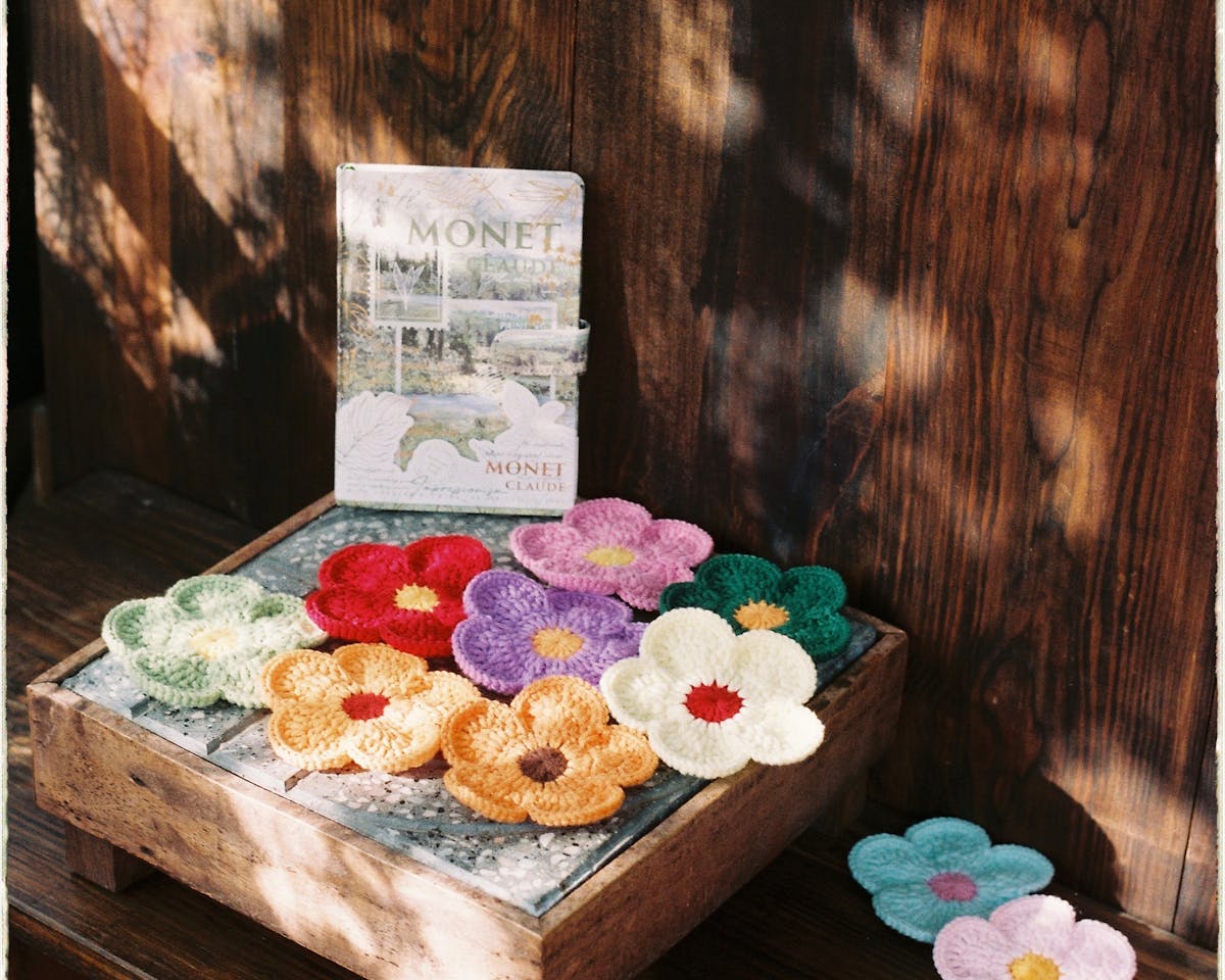 Fleur au crochet en gros plan